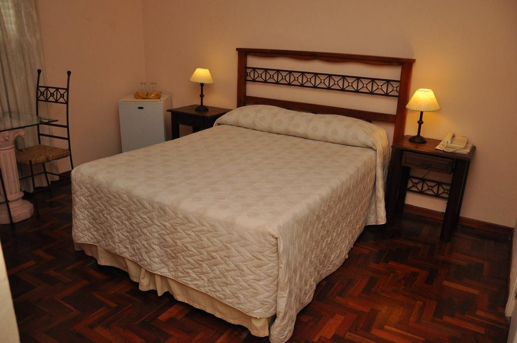 Hotel Bulevar Paysandú Rom bilde
